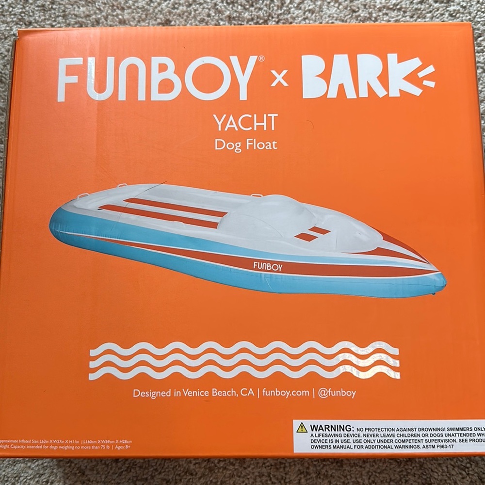 DOGGIE FLOAT